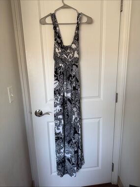 Black & White Paisley Maxi Dress with Adjustable Straps